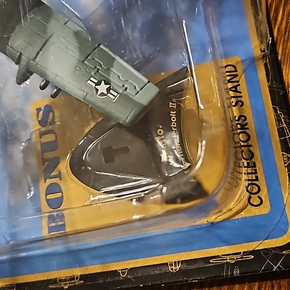 Maisto Tailwinds A-10 Thunderbolt II Series III Die Cast Metal 1999 VINTAGE - Picture 12 of 13